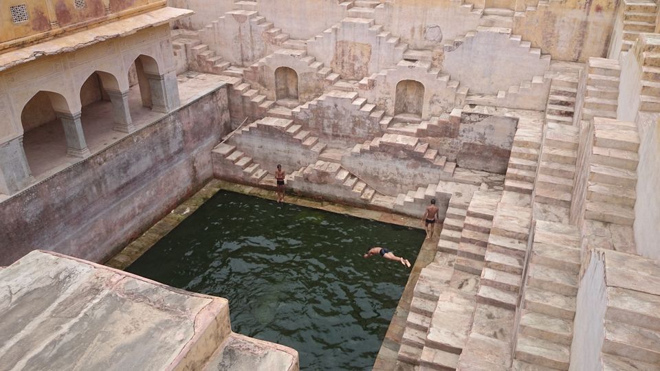 Photo of Jaipur – It's pink and hot 19/19 by Karthik Vivek