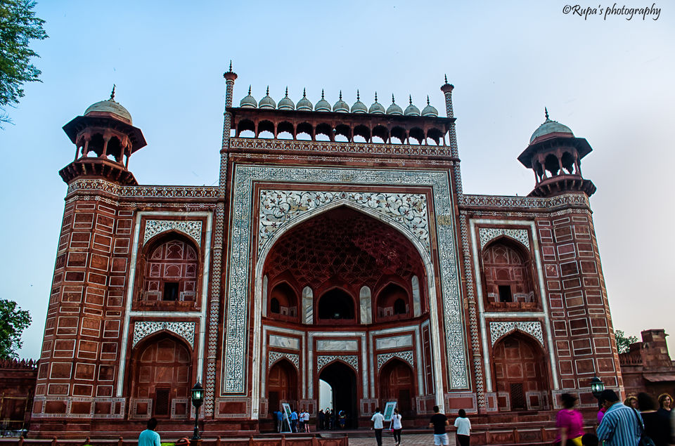 Photo of Taj Mahal, Agra, Uttar Pradesh, India by Rupa Majumder