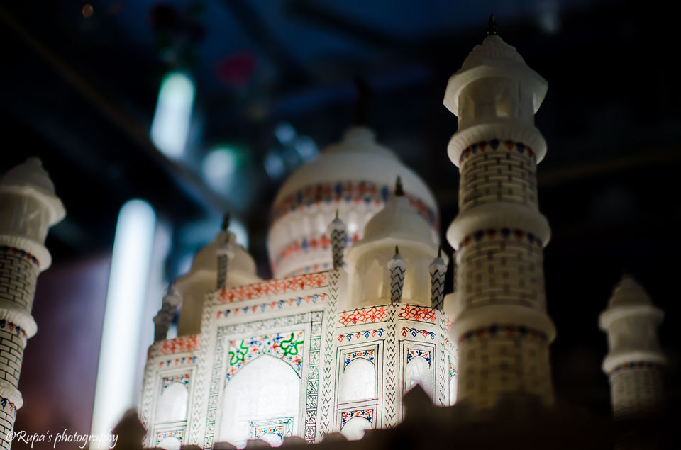 Photo of Taj Mahal, Agra, Uttar Pradesh, India by Rupa Majumder