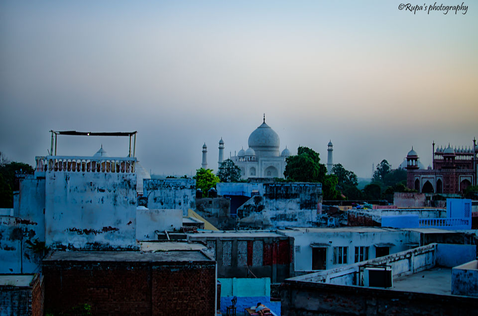 Photo of Taj Mahal, Agra, Uttar Pradesh, India by Rupa Majumder