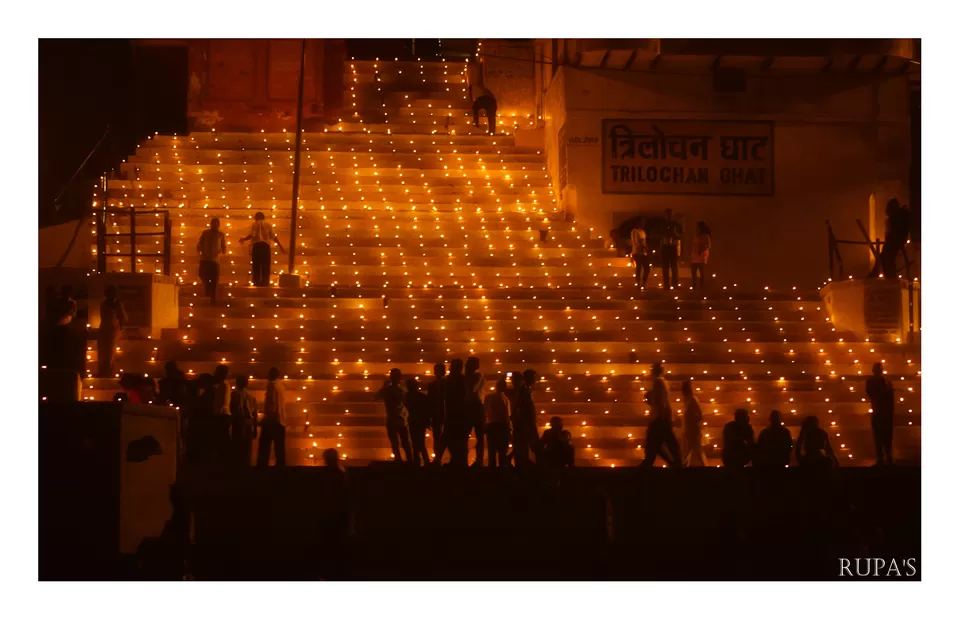 Photo of Ganga Aarti, Katesar, Varanasi, Uttar Pradesh, India by Rupa Datta Majumder