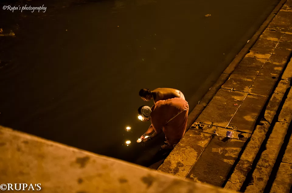 Photo of Ganga Aarti, Katesar, Varanasi, Uttar Pradesh, India by Rupa Datta Majumder