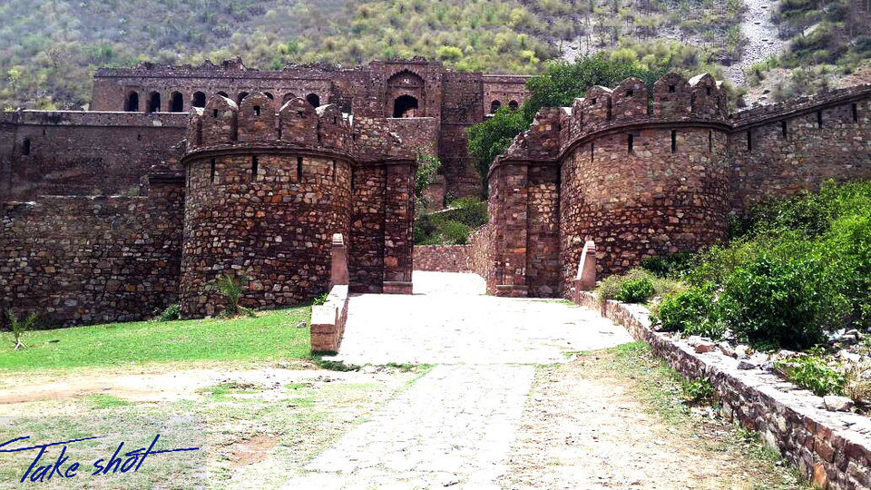 Photo of Drive to Bhangarh – A story with ghosts 5/9 by Nandan Priyadarshi