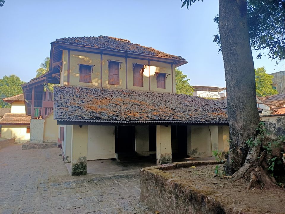 Photo of Ratnagiri Light House, Bhagwati Fort And Light House, Ratnagiri, Maharashtra, India by Rama Kant Gupta