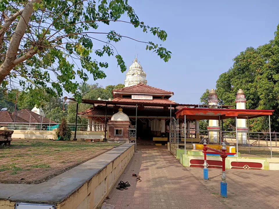 Photo of Rameshwar Mandir, Kandalgaon, Kolamb, Malvan, Maharashtra 416606, India by Rama Kant Gupta