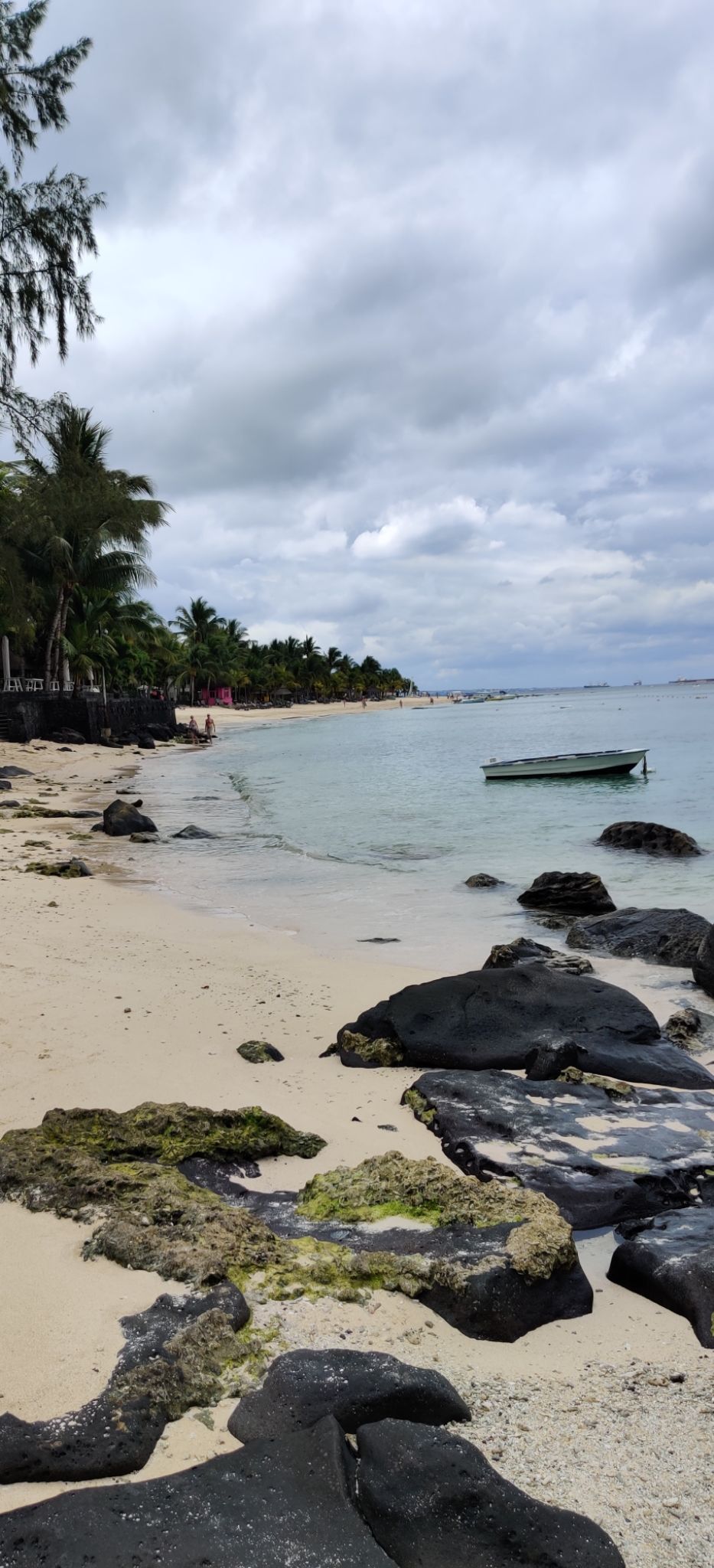 Photo of Mauritius by Sarosh Khan Rebs