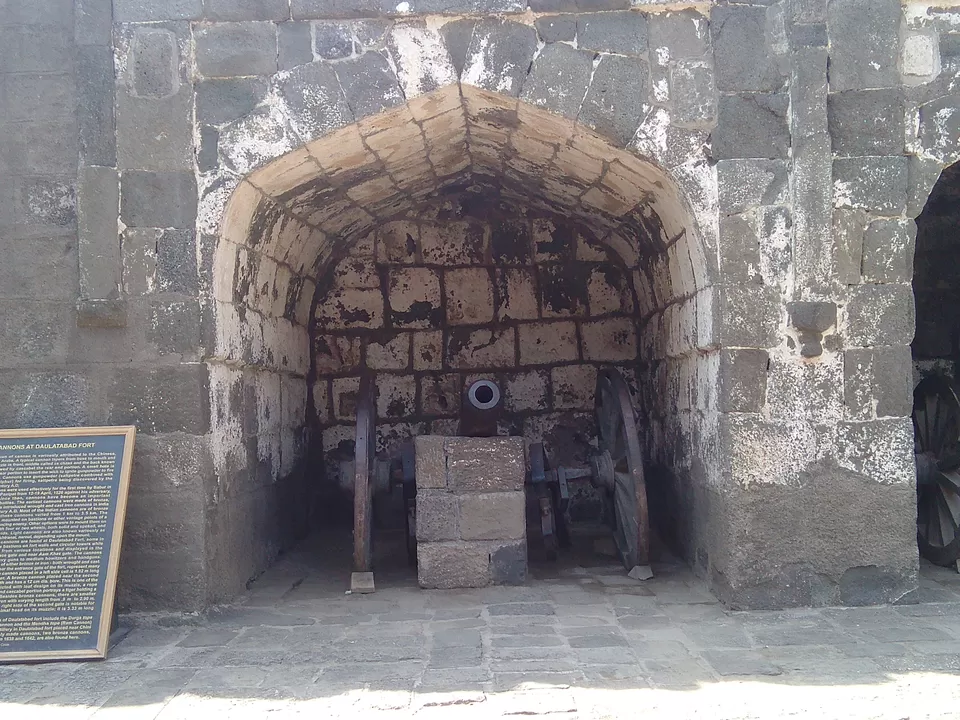 Photo of Daulatabad Fort, Daulatabad, Aurangabad, Maharashtra, India by Imkannan