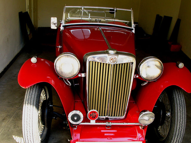 Photo of vintage and classic cars collection by Mitali Chakraborty