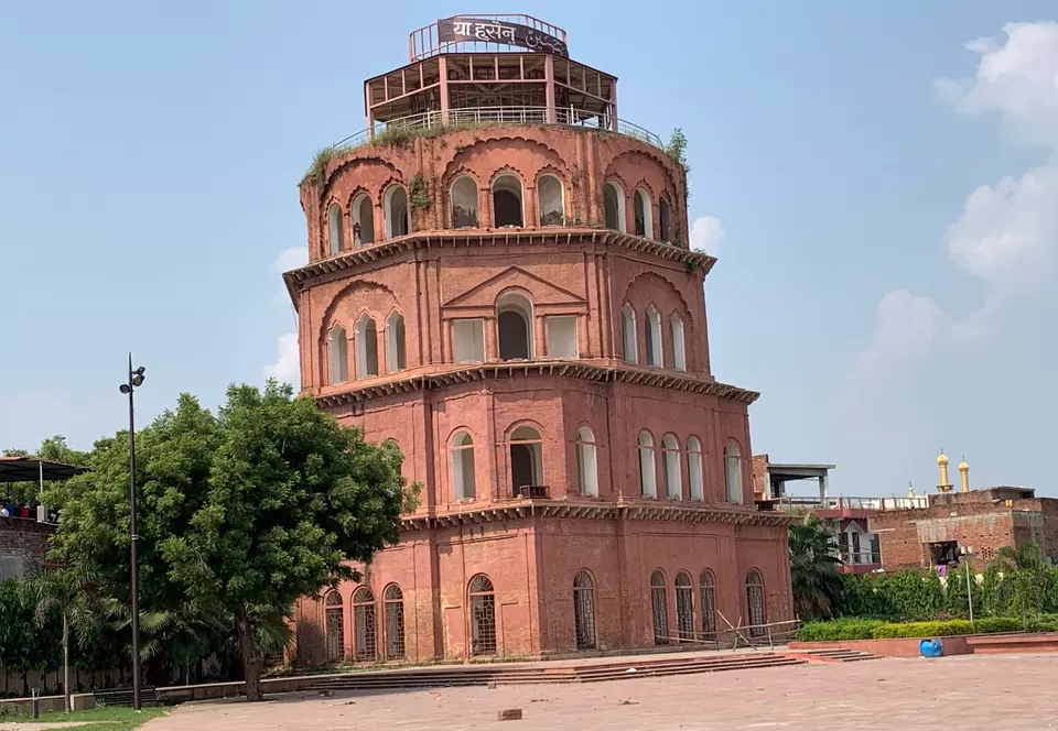 Photo of Satkhanda, Husainabad, Lucknow, Uttar Pradesh, India by Serene Whispers