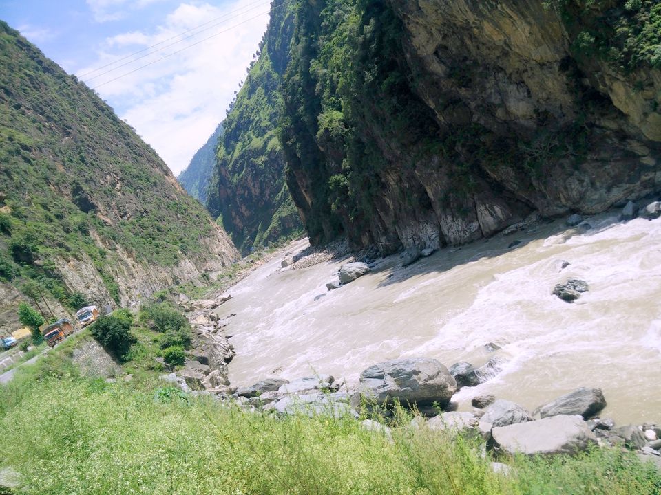 Photo of A ride to Himalayas, on a road that never ends! 8/18 by Sachendra Pal