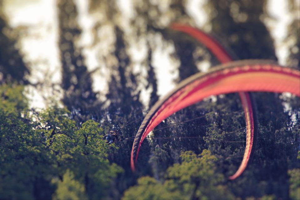 Photo of Paragliding -- An entry to heavenly Xperience 4/5 by Anish Kamboj