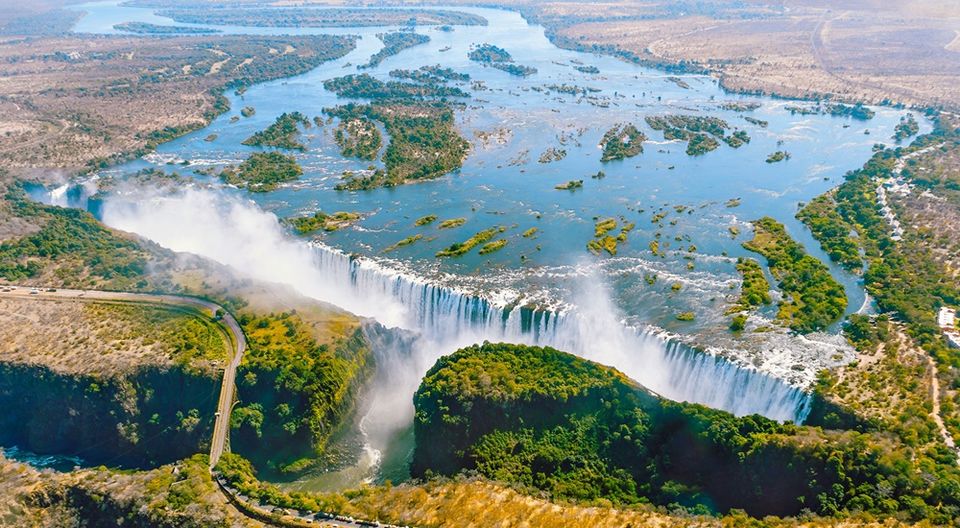 Photo of Trip to Victoria Falls 1/3 by Olek Canmore