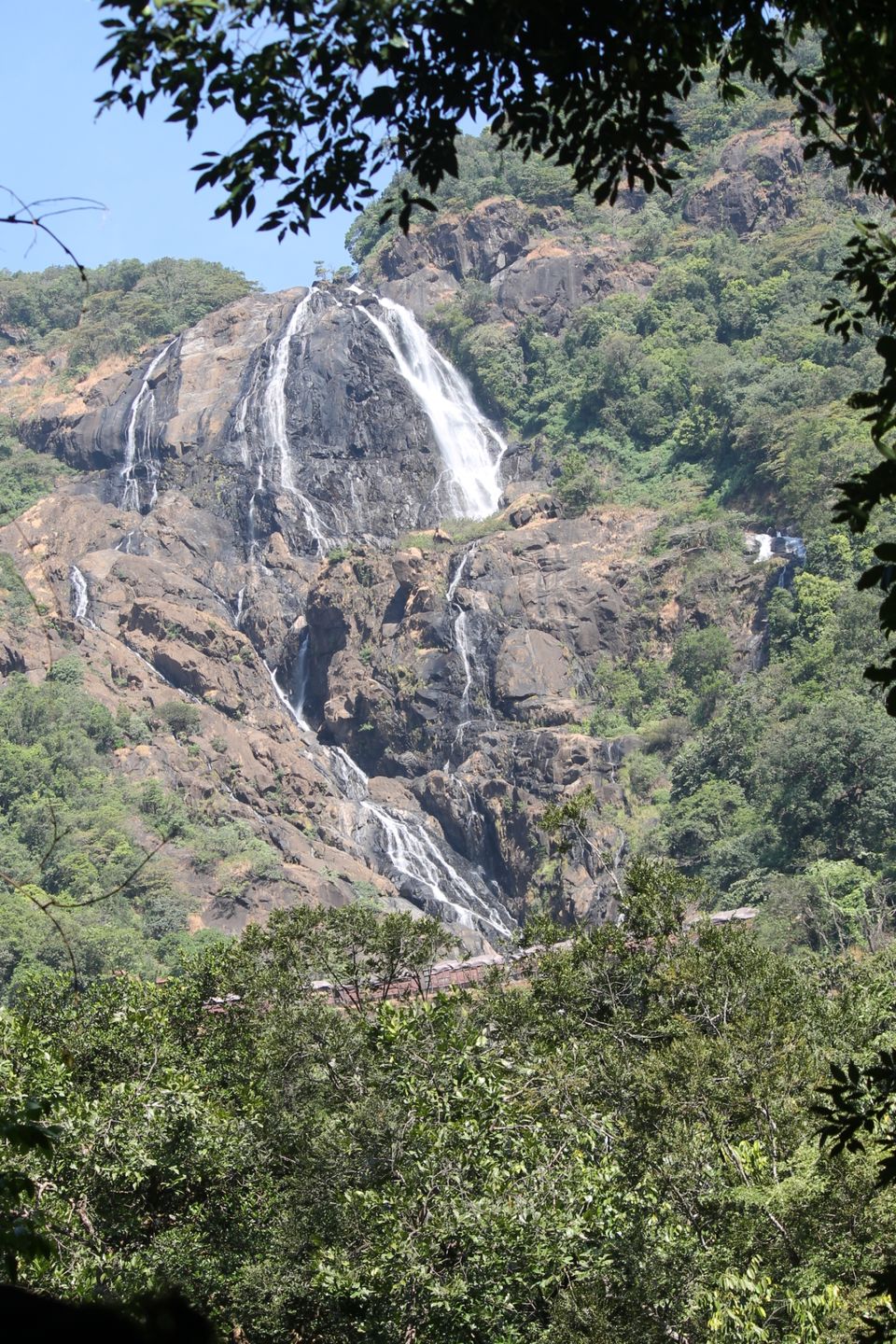 Photo of Doodhsagar waterfall, DoodhSagar Waterfalls Trail, Sonaulim, Goa, India by Deepak Kumar Jha