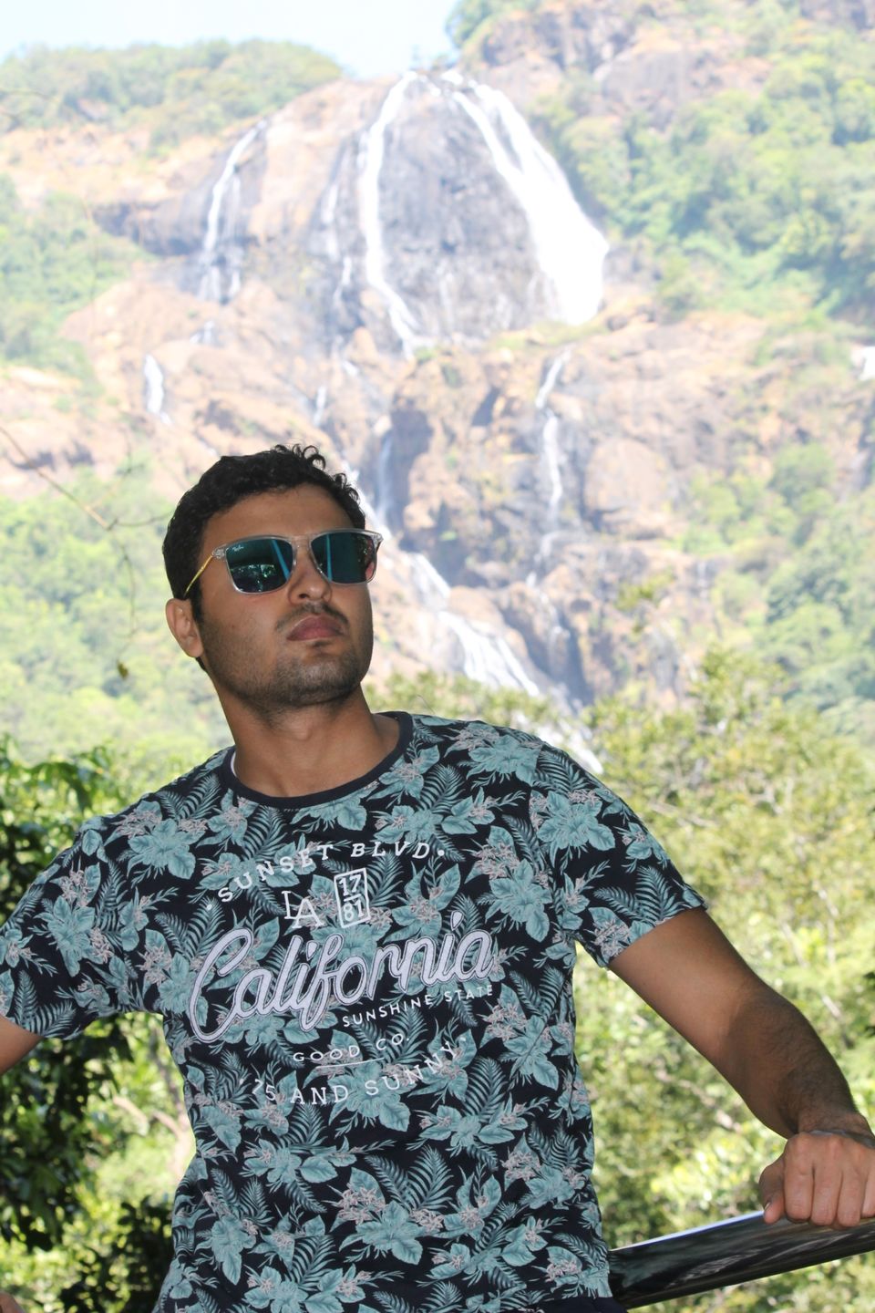 Photo of Doodhsagar waterfall, DoodhSagar Waterfalls Trail, Sonaulim, Goa, India by Deepak Kumar Jha