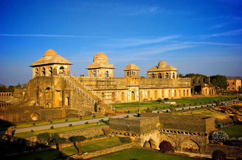 Photo of 6 kinds of travelers who must visit Madhya Pradesh 4/5 by Karishma Mayur