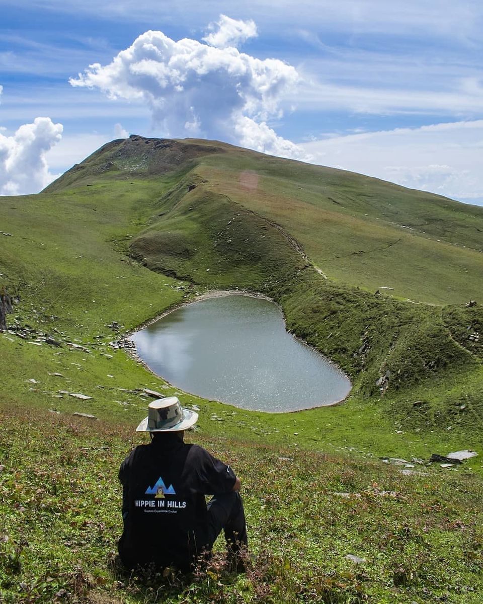 Photo of Saurkundi Pass, Riyara, Himachal Pradesh by Sheetal Vibhuti escapingsoul.in