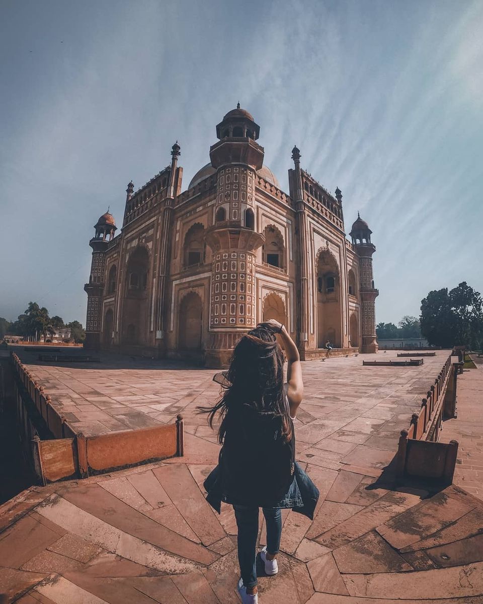 Photo of Safdarjung Tomb by Divya Bhatt | Digital creator