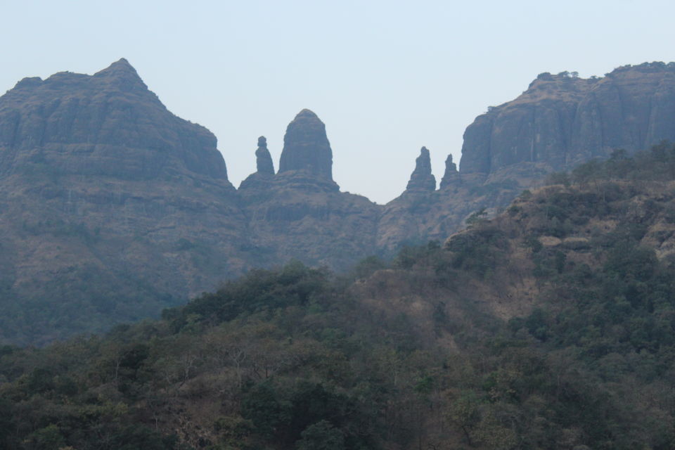 Photo of Scaling the Everest of Thane - Mahuli Fort Trek 1/16 by Rohan Mungekar