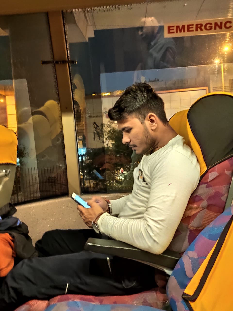 Photo of How To Travel Well On Budget by Abhishek Chauhan