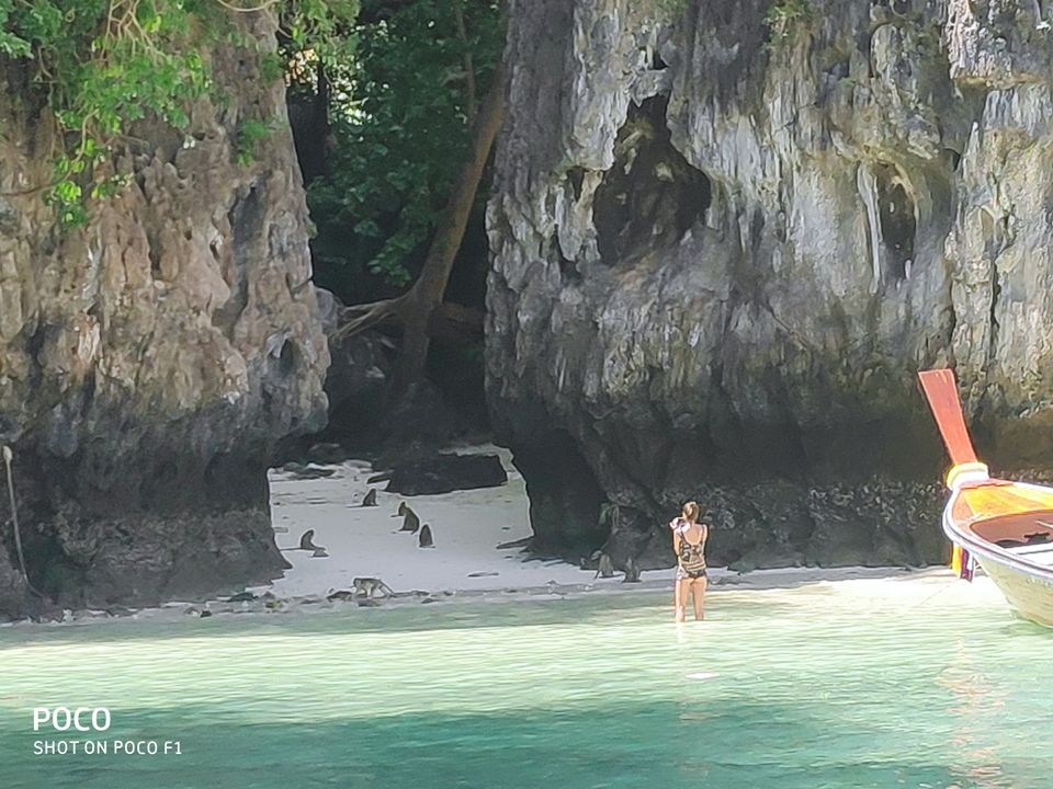 Photo of Ko Phi Phi Don, Ao Nang, Mueang Krabi District, Krabi, Thailand by Kanupriya