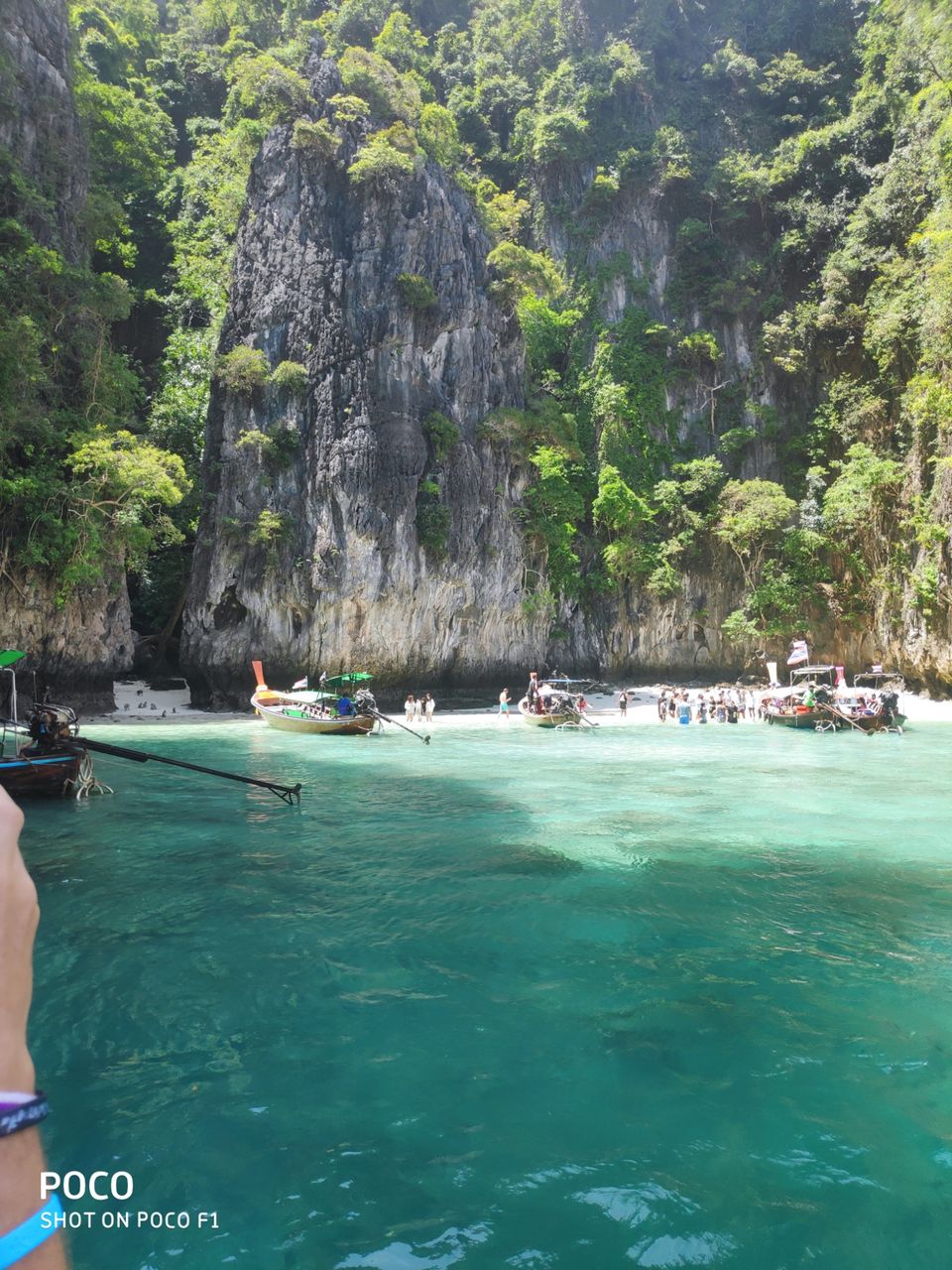 Photo of Ko Phi Phi Don, Ao Nang, Mueang Krabi District, Krabi, Thailand by Kanupriya