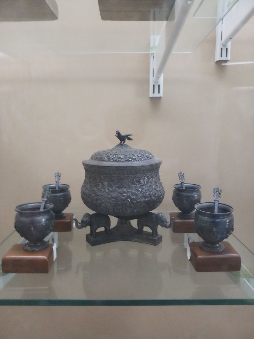 Photo of Salar Jung Museum, Salar Jung Road, near Minar Function Hall, Darulshifa, Hyderabad, Telangana, India by Adarshjit Das