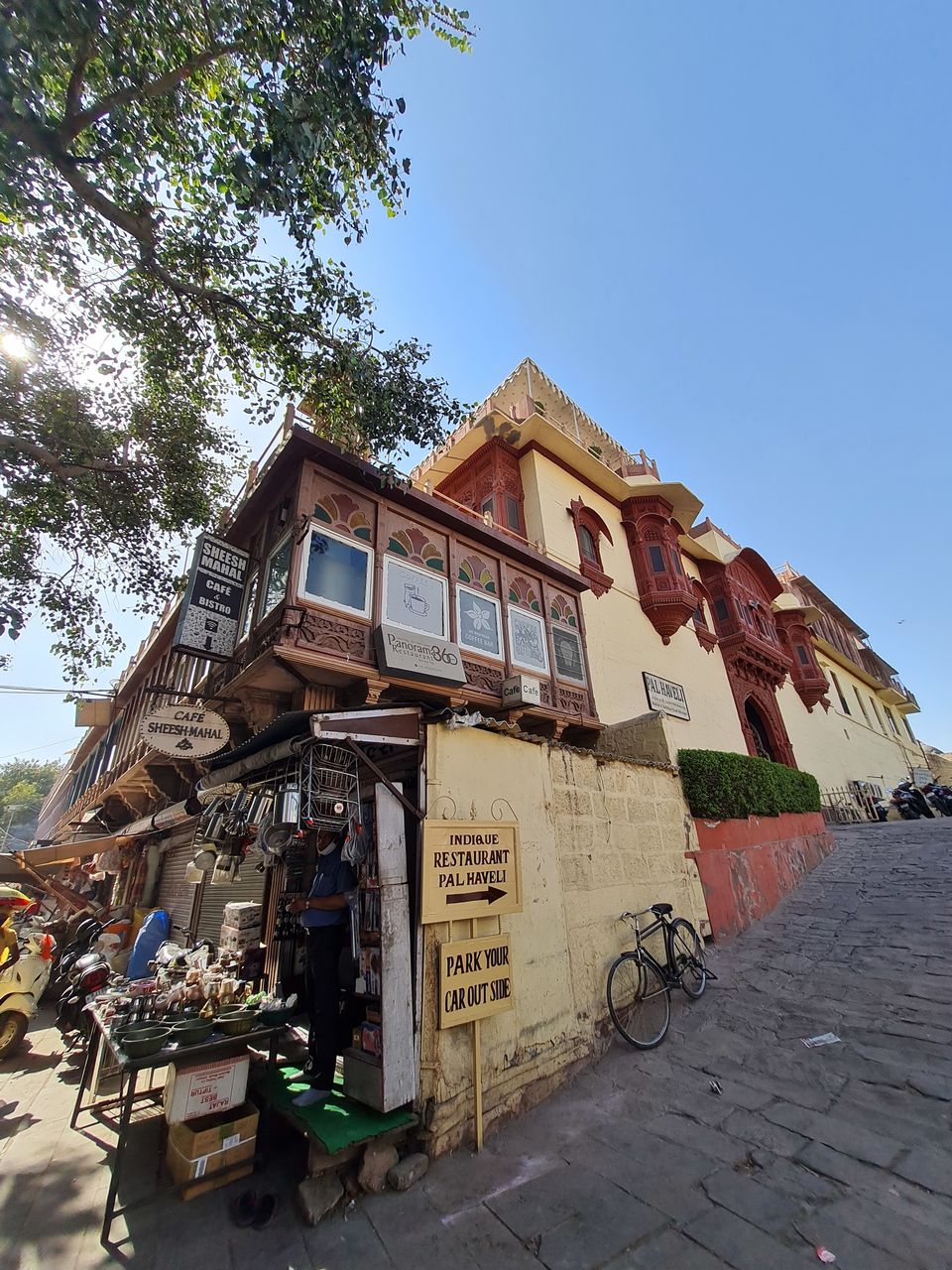 Photo of Indique Restaurant, Pal Haveli, near Clock Tower, Pal Haveli, Ghantaghar, Gulab Sagar, Jodhpur, Rajasthan, India by Adarshjit Das