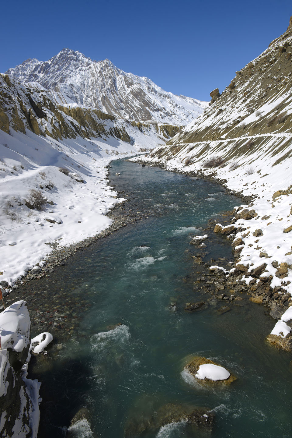 Photo of Maneyogma, Himachal Pradesh, India by Nimit Nigam