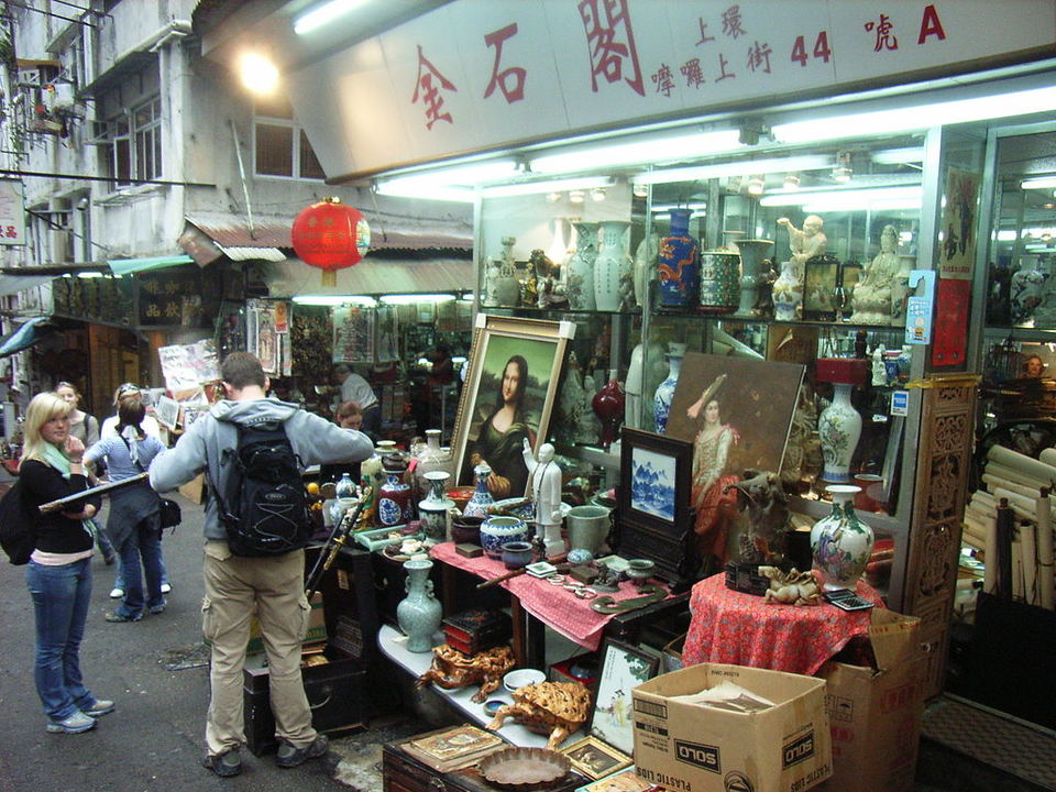 Photo of The Best Street Shopping in Hong Kong – Bountiful Bargains Galore! 4/5 by william barry