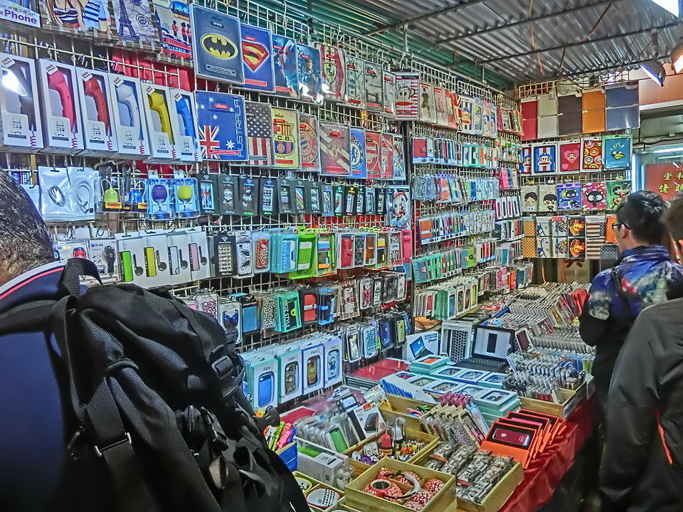 Photo of The Best Street Shopping in Hong Kong – Bountiful Bargains Galore! 5/5 by william barry