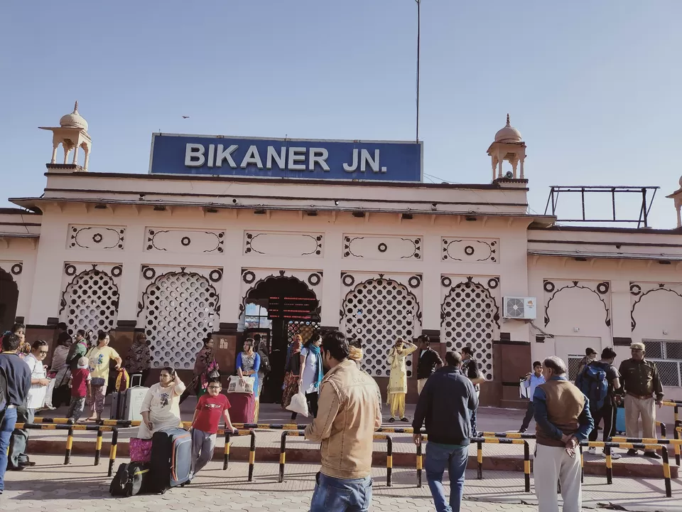 Photo of Bikaner Railway Station Taxi Stand No 1, Station Road, Bikaner, Rajasthan, India by Pritam's Travel Blog