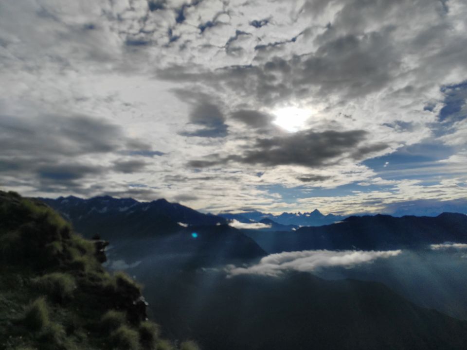 Photo of Chandrashila, Tungnath, Uttarakhand, India by Budget Traveller