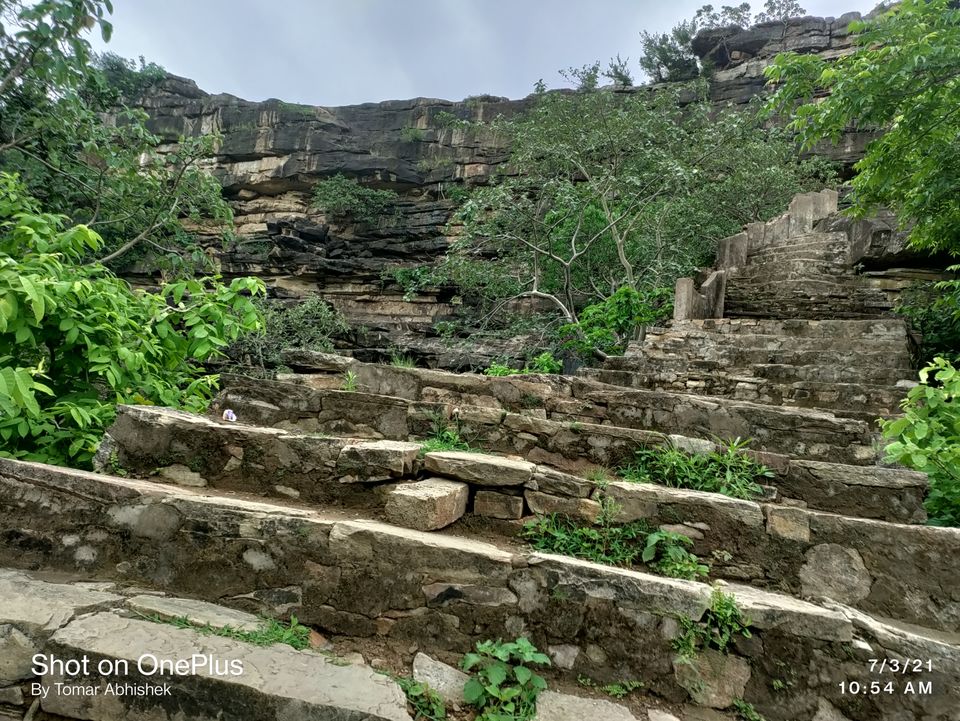 Photo of बृहस्पति कुंड, पन्ना by Abhishek Singh Tomar