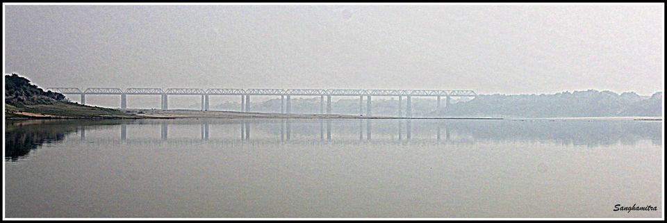 Photo of Chambel River, Madhya Pradesh, India by Sanghamitra Biswas Jayant