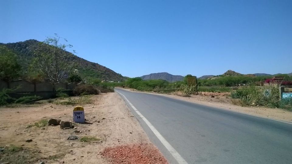 Photo of A short, impromptu ride to Pushkar 5/6 by Shashank Arora