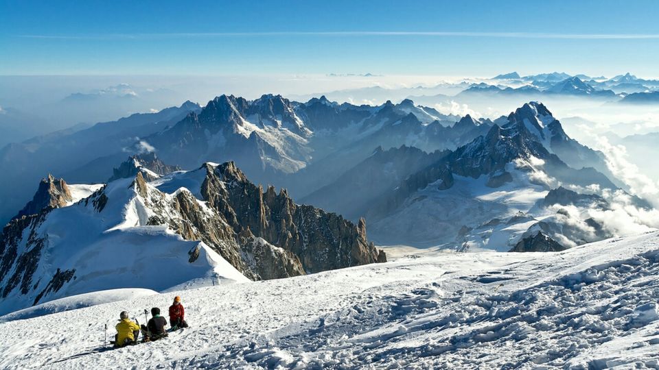 Photo of The Seven Summits: My ultimate wishlist 3/10 by The Travelling Assassin