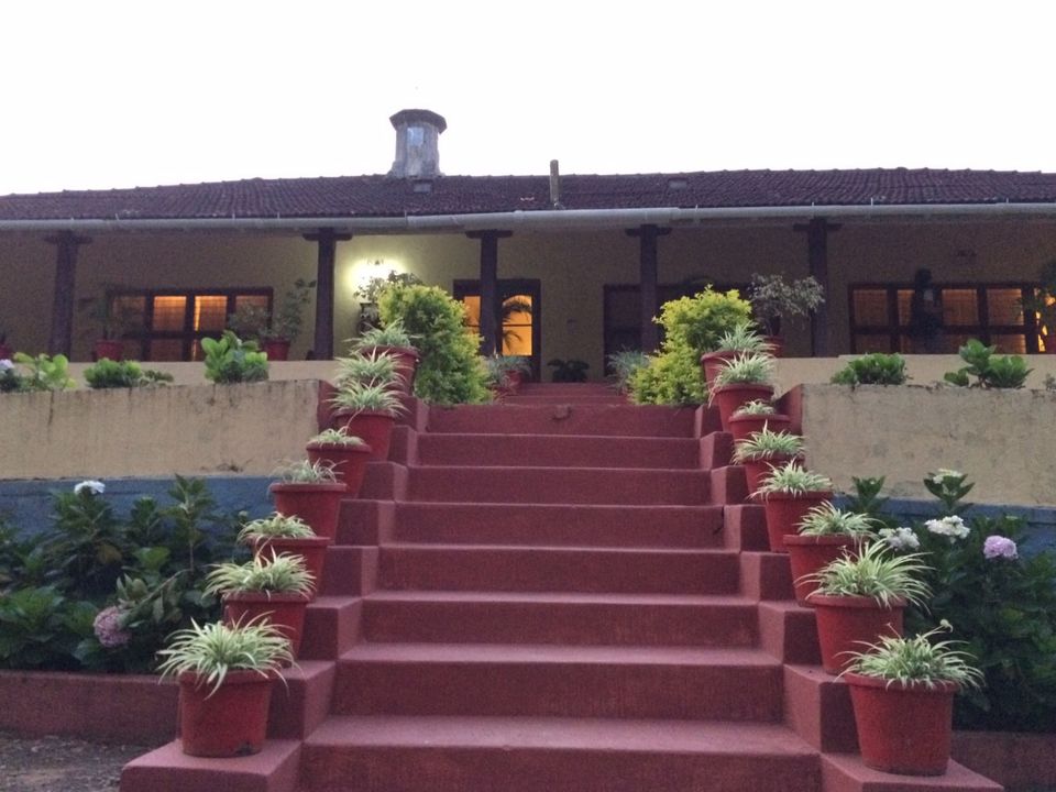Photo of Woshully Bungalow, Tata Coffee Ltd, Pollibetta, Karnataka, India by Shamli Hingorani