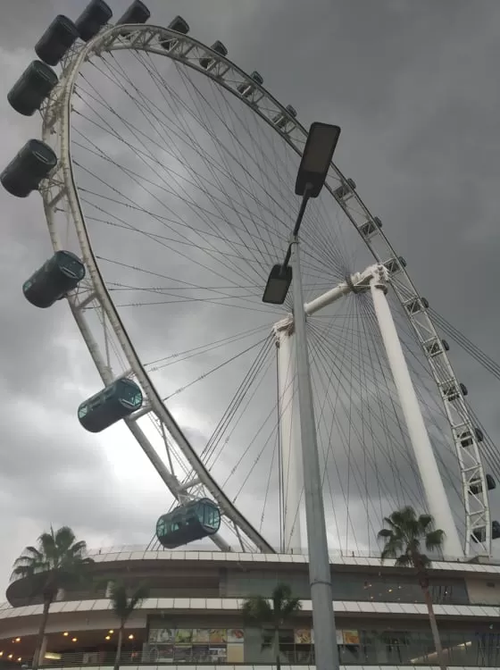 Photo of Raffles Avenue, Singapore Flyer, Singapore by Pratya Goyal
