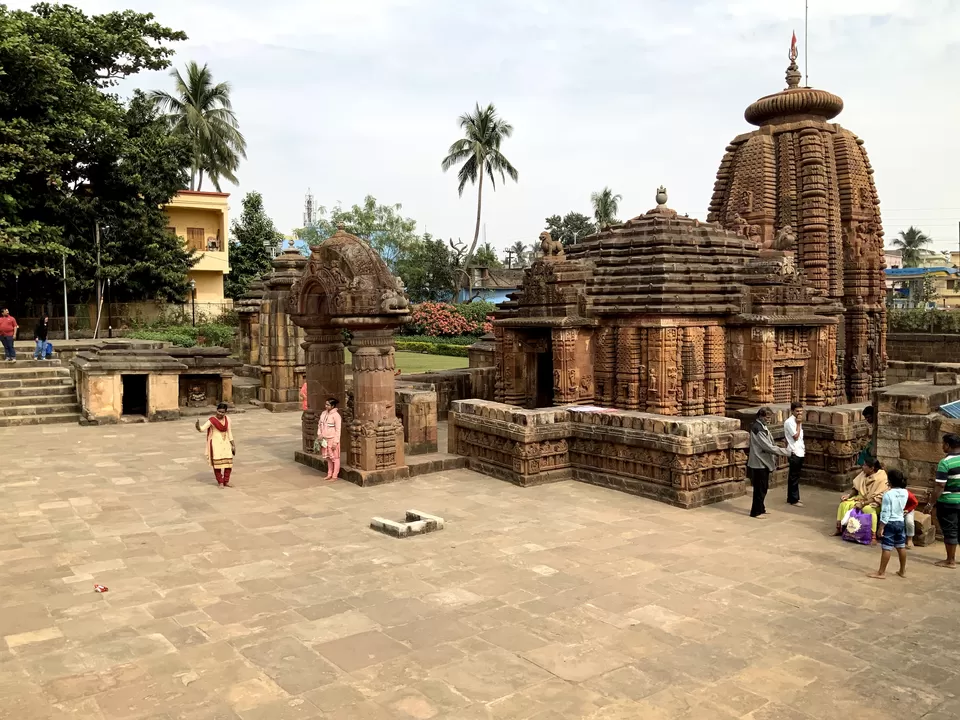 Photo of Rajarani Temple, Bhubaneswar, Odisha, India by Dr. Ananthavalli Ramesh