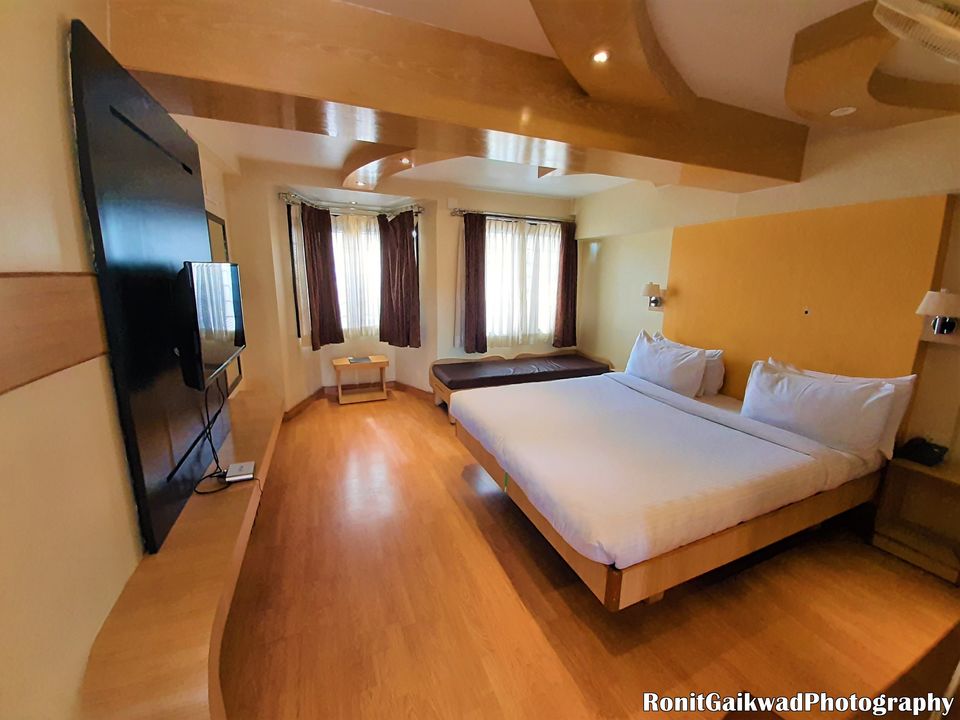 Photo of Hotel Darshan, Kandal, Ooty, Tamil Nadu, India by Ronit Rajesh Gaikwad