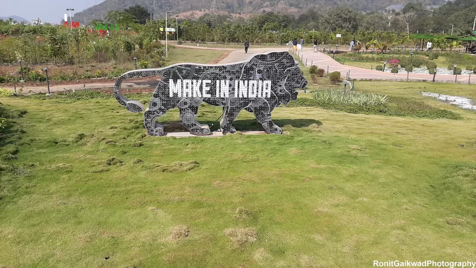 Photo of Valley of Flowers (ફ્લાવર વેલી), Gujarat, India by Ronit Rajesh Gaikwad