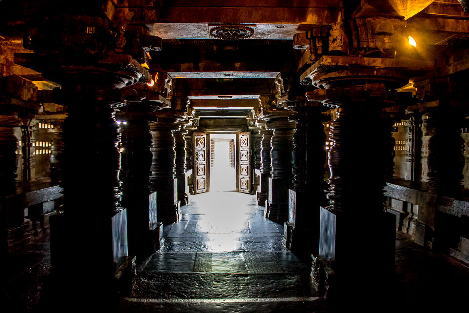 Photo of One day bike ride into Hoysala Territory, Bangalore to Somnathapura – Keshava Temple 6/9 by Anurag Salian