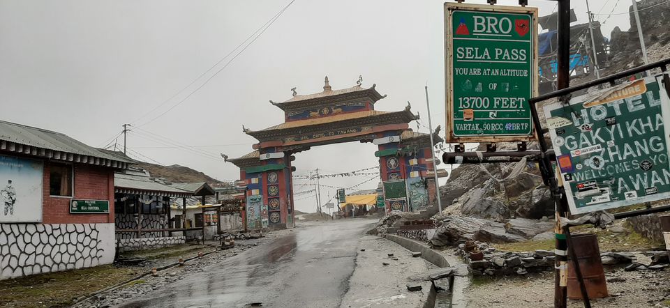Photo of North East - The Unexplored : Delhi-Guwahati-Bomdila-Tawang-Tezpur-Shillong-Guwahati- Delhi (Part I) by Ashish Kapoor