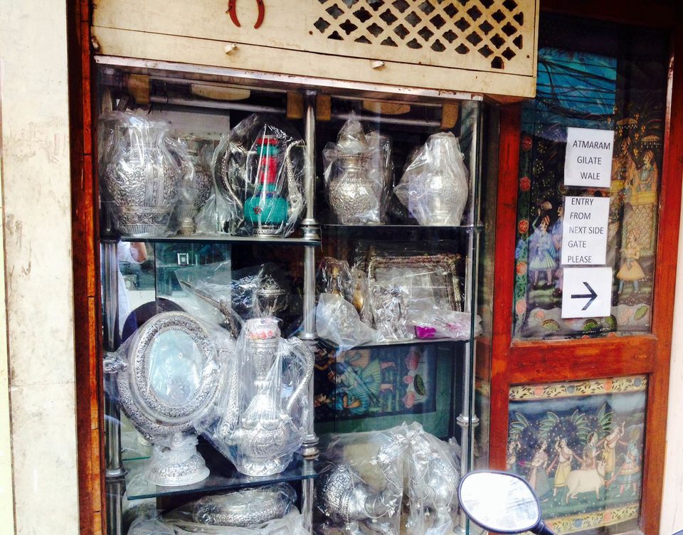 Photo of Dariba Kalan: The Lane of Incomparable Pearls & Jalebis no traveller should miss 5/20 by Srishti Jha