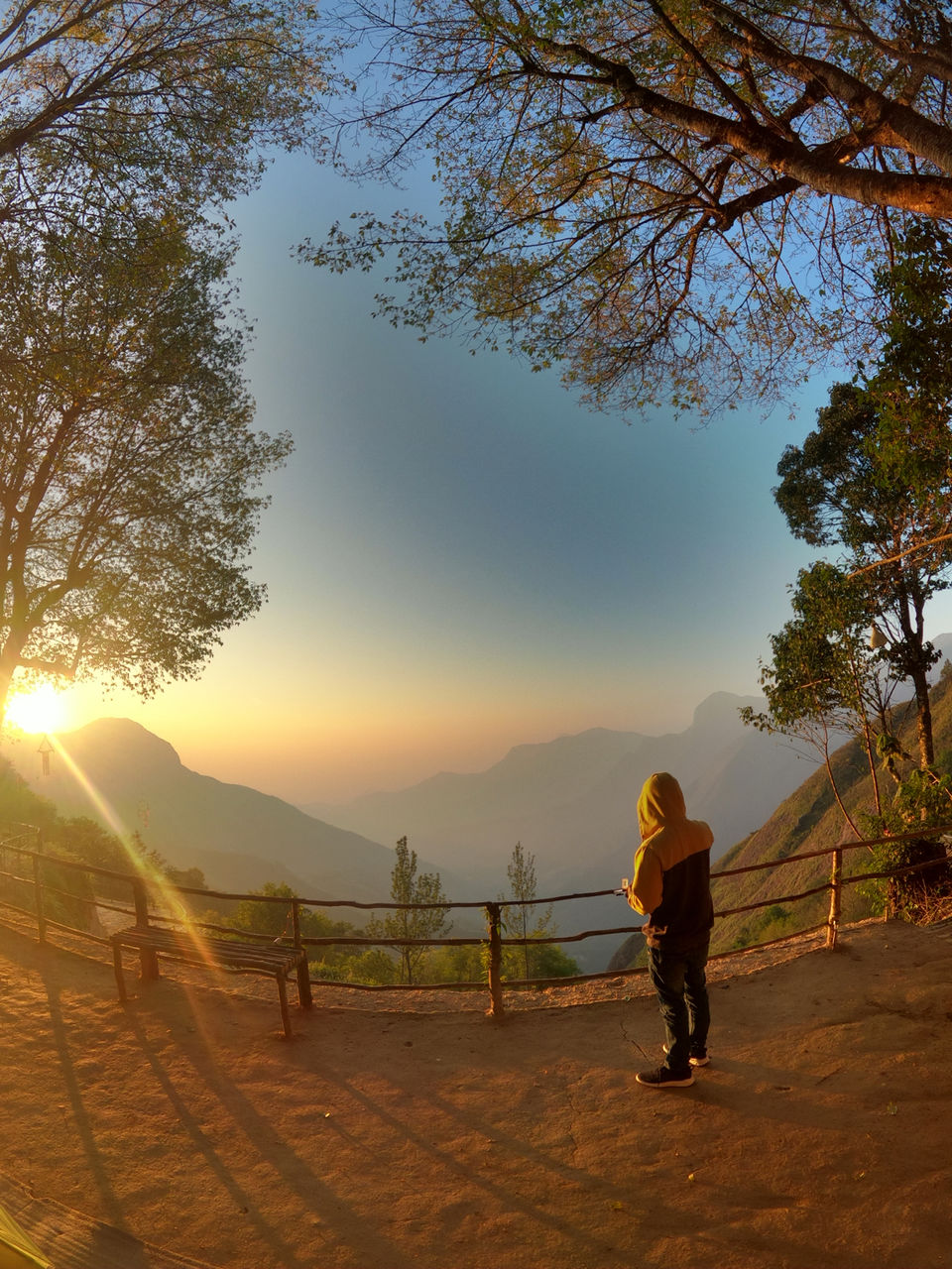 Photo of Munnar, Kerala, India by sayooj t