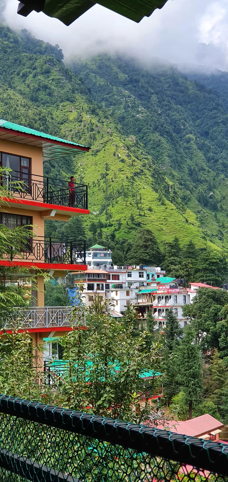 Photo of Living in Himachal Pradesh for 1.5 months! by Kavita Chavda