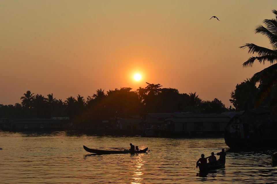 Photo of 14 DAYS AWESOME KERALA BACKWATERS TOUR 4/10 by Jeetendra Kush