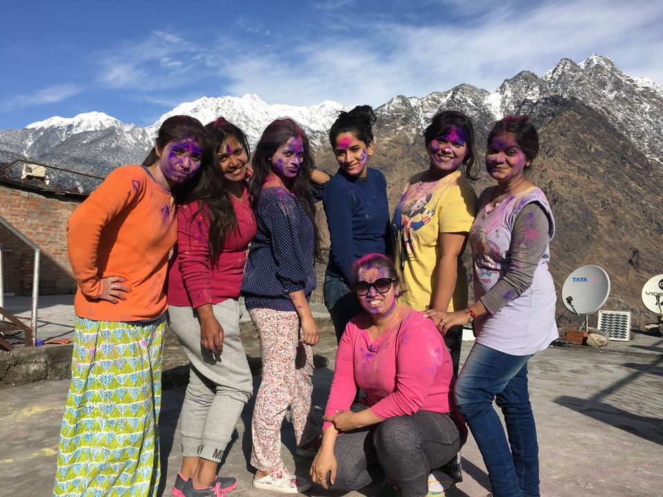 Photo of Auli - A Snow covered Fairy Land In India 12/26 by Renu Mahajan
