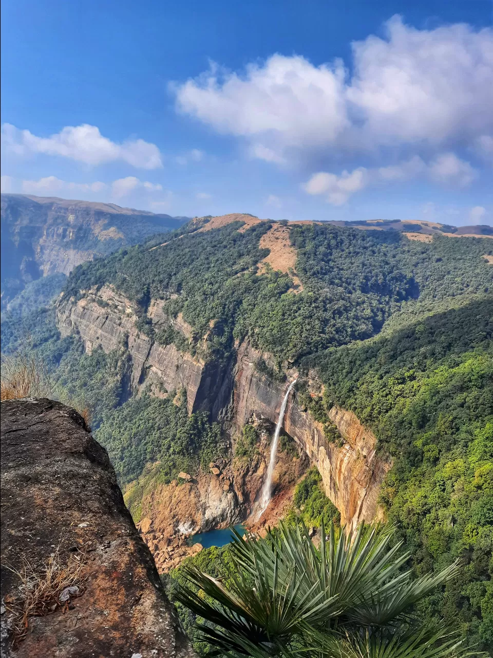 Photo of NohKaLikai Falls, Meghalaya by Reet Jakharia