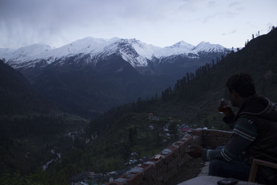 Photo of Pink Floyd Cafe, Tosh, Himachal Pradesh, India by Aashish M Pawgi